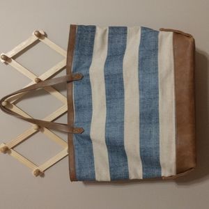 Merona canvas tote/bag. Size 20x14"